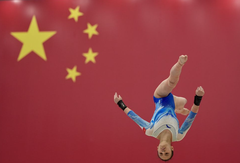 打破常规的九游棋牌娱乐平台体验